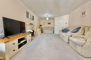 22' Living Room- click for photo gallery
